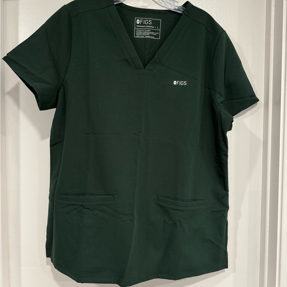 FIGS GREEN SCRUB SET